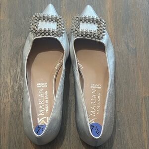 Marian Metallic Silver Pointed Toe Flats with Crystal Buckle leather Sz 7.5 nwt